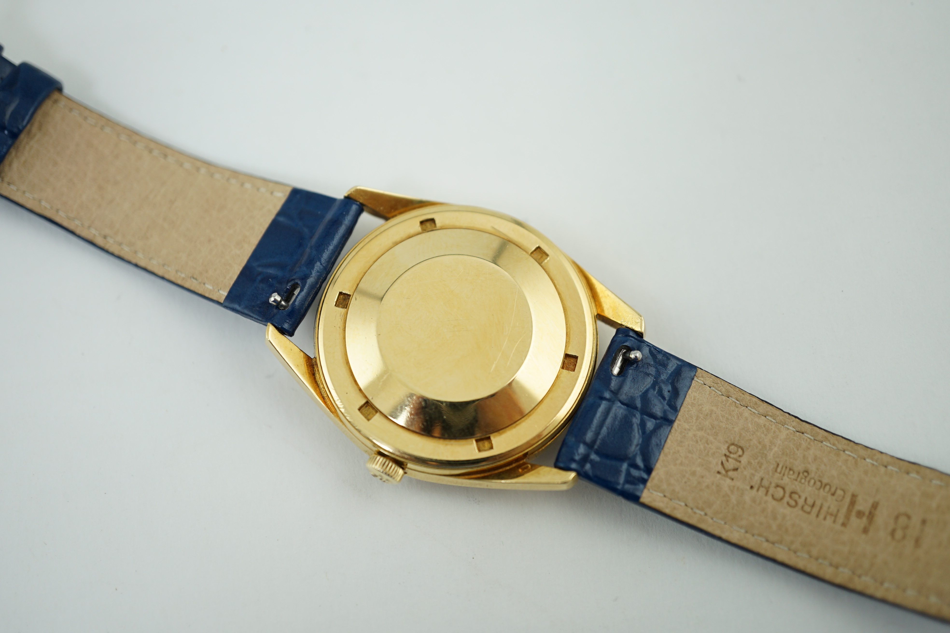 A gentleman's 1960's 18k gold Girard Perregaux automatic chronometer Richeville model wrist watch